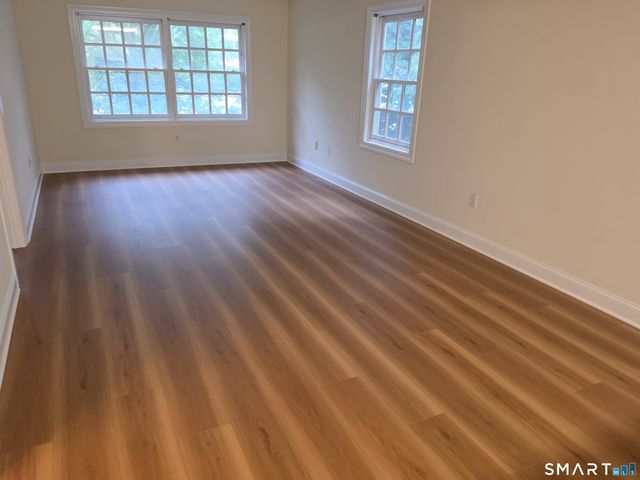 1 Daskams Lane 1C, Norwalk, CT 06851