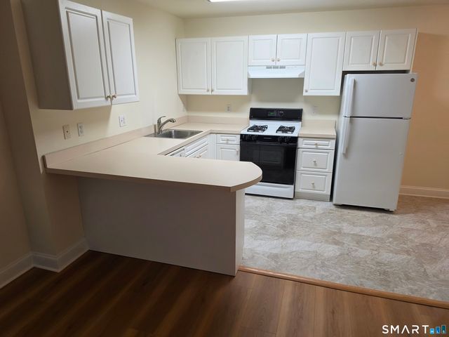 1 Daskams Lane 1C, Norwalk, CT 06851