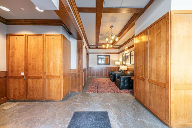 5001 Northstar Dr Apt 302, Truckee, CA 96161