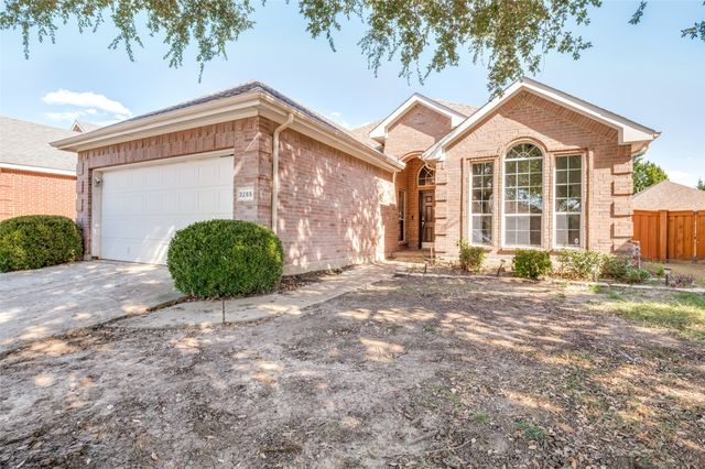 3255 Serpis, Grand Prairie, TX 75054