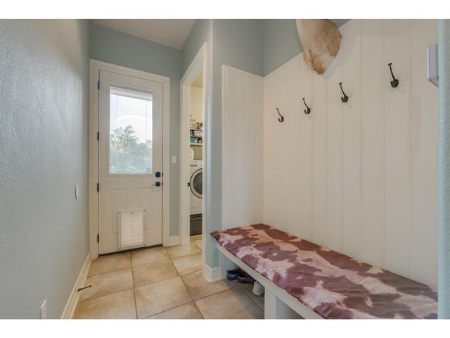 30201 LIVE OAK TRL, Georgetown, TX 78633