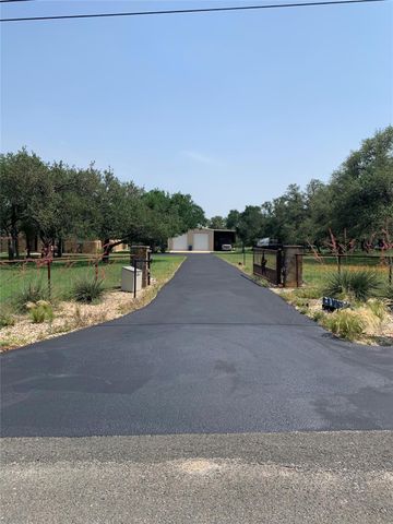 30201 LIVE OAK TRL, Georgetown, TX 78633