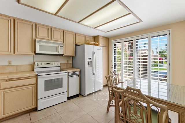 68698 Calle Tafalla, Cathedral City, CA 92234