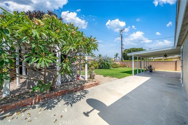 10441 Saint Alban, Cypress, CA 90630