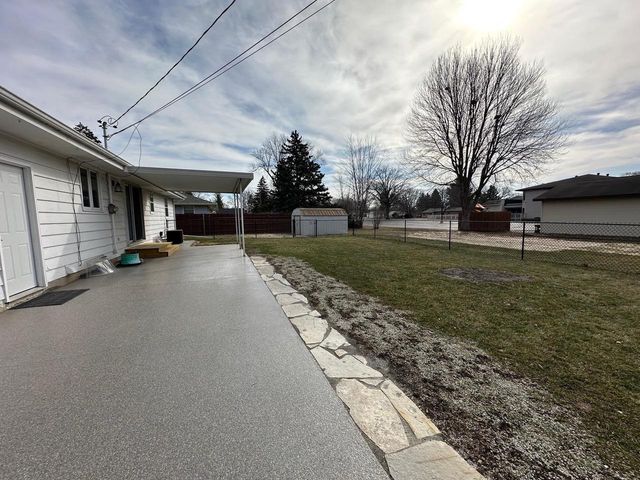 1918 Randolph Road, Janesville, WI 53545