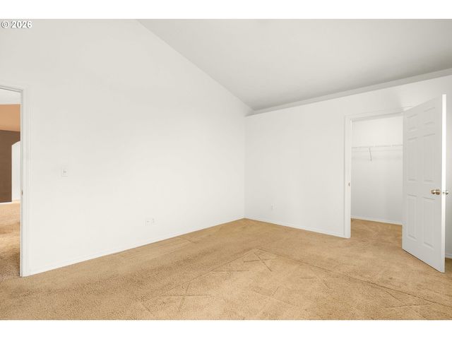 176 OTHELLO Ave, Roseburg, OR 97471
