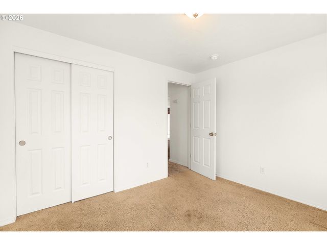 176 OTHELLO Ave, Roseburg, OR 97471