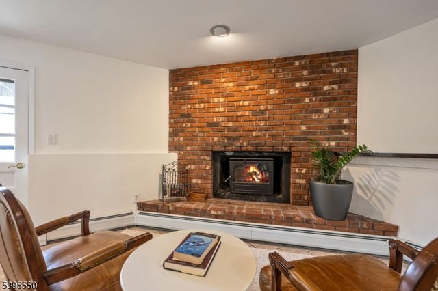 41 Shongum Rd, Randolph Twp., NJ 07869