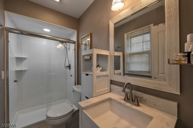 41 Shongum Rd, Randolph Twp., NJ 07869