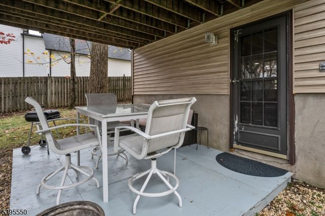 41 Shongum Rd, Randolph Twp., NJ 07869