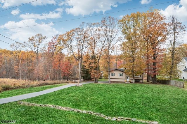 41 Shongum Rd, Randolph Twp., NJ 07869
