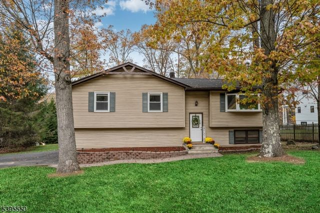 41 Shongum Rd, Randolph Twp., NJ 07869