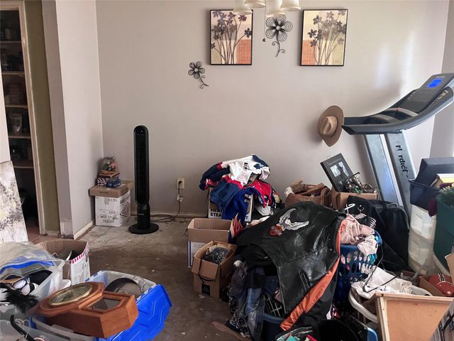1417 27th Avenue N, Texas City, TX 77590