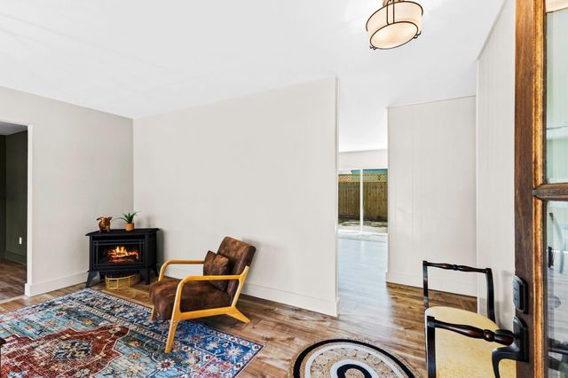 703 Austin Street, Columbus, TX 78934