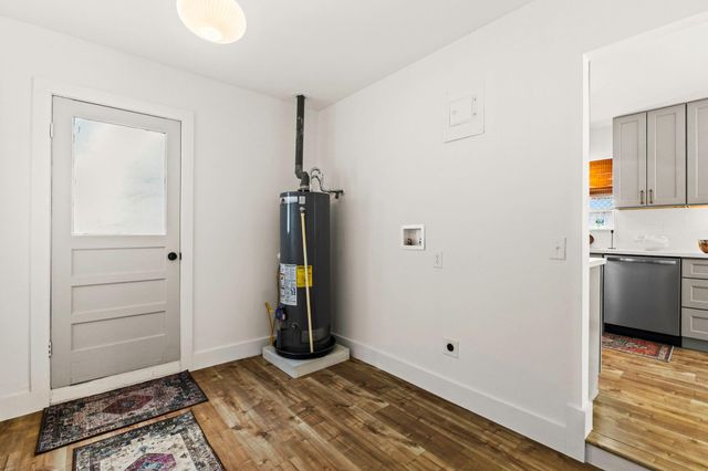 703 Austin Street, Columbus, TX 78934