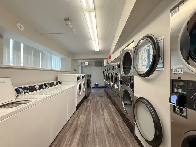 1150 N Lake Shore Drive 7B, Chicago, IL 60611