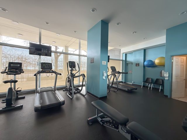 1150 N Lake Shore Drive 7B, Chicago, IL 60611