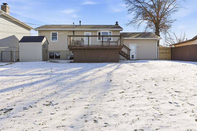 3500 Sue Lane NW, Cedar Rapids, IA 52405