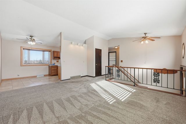 3500 Sue Lane NW, Cedar Rapids, IA 52405