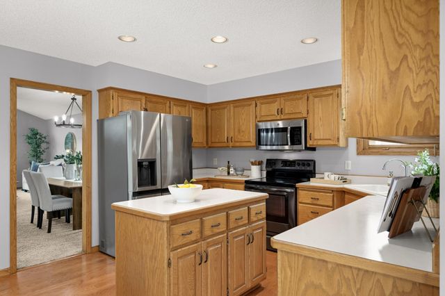 5410 Teakwood Lane N, Plymouth, MN 55442