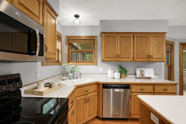 5410 Teakwood Lane N, Plymouth, MN 55442