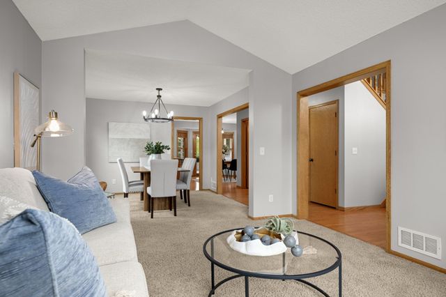 5410 Teakwood Lane N, Plymouth, MN 55442