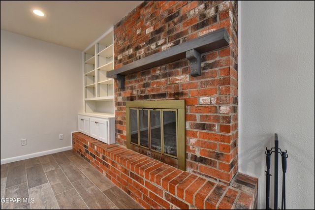 1051 VILLA LINDA Way, El Paso, TX 79932