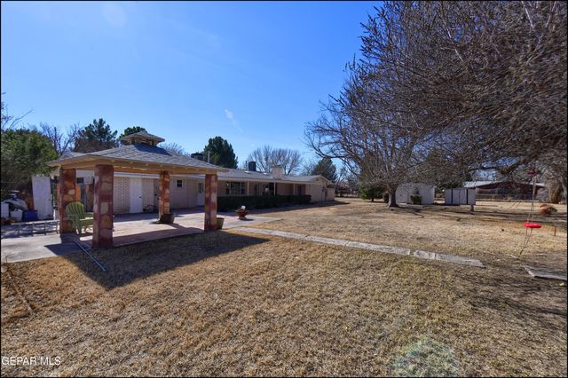 1051 VILLA LINDA Way, El Paso, TX 79932