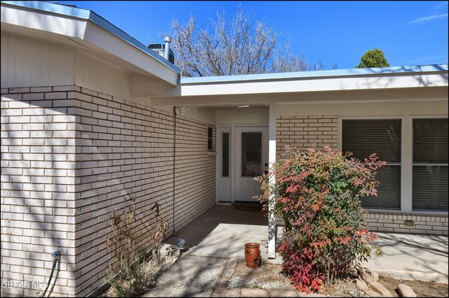 1051 VILLA LINDA Way, El Paso, TX 79932