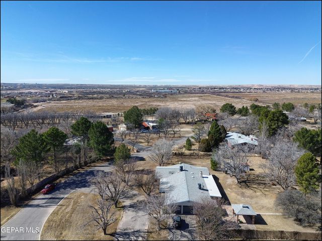 1051 VILLA LINDA Way, El Paso, TX 79932