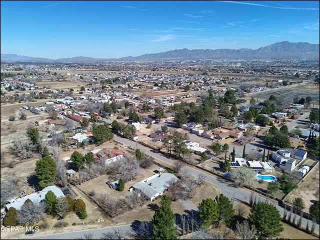 1051 VILLA LINDA Way, El Paso, TX 79932