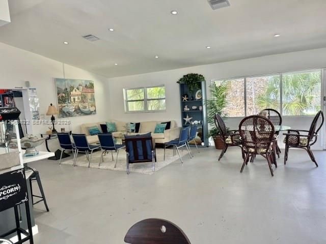 401 NE 14th Ave 602, Hallandale Beach, FL 33009