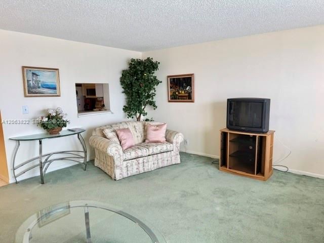 401 NE 14th Ave 602, Hallandale Beach, FL 33009
