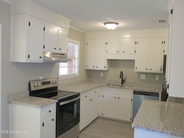 119 Hill Circle, Pearl, MS 39208