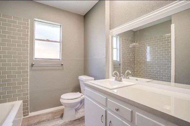 3501 NE 10th Street, Mineral Wells, TX 76067