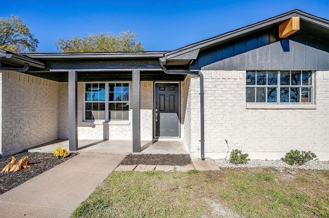3501 NE 10th Street, Mineral Wells, TX 76067