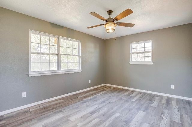 3501 NE 10th Street, Mineral Wells, TX 76067