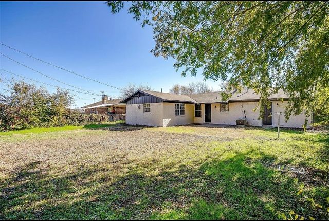 3501 NE 10th Street, Mineral Wells, TX 76067