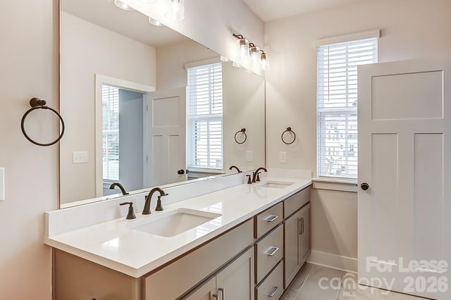 2308 Chamberlain Avenue 5, Charlotte, NC 28208