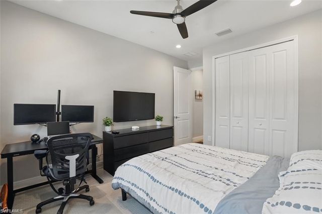 2567 Seychelles DR 206, Naples, FL 34112