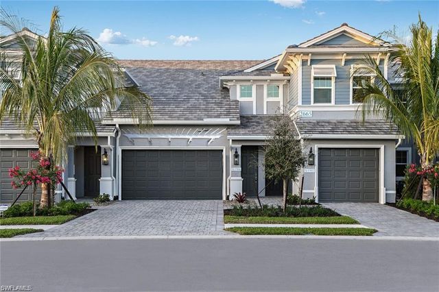 2567 Seychelles DR 206, Naples, FL 34112
