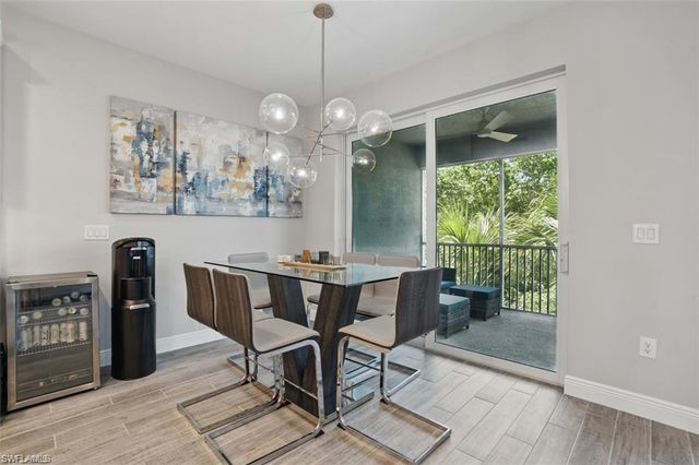 2567 Seychelles DR 206, Naples, FL 34112