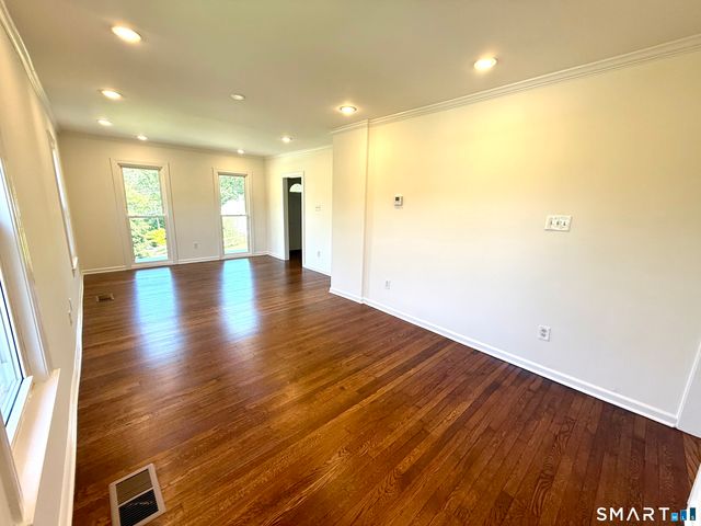 40 Church Street, Seymour, CT 06483