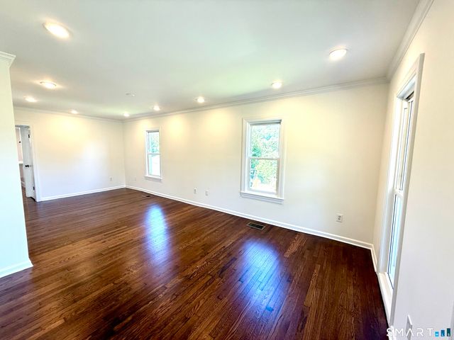 40 Church Street, Seymour, CT 06483