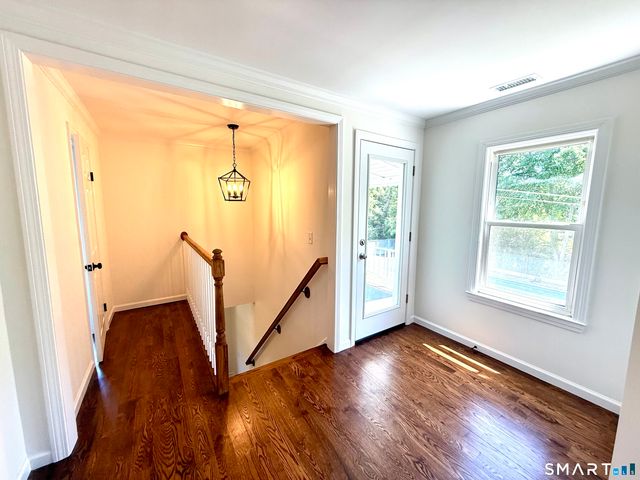 40 Church Street, Seymour, CT 06483