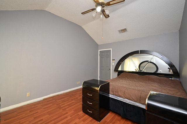 13102 Richmond Avenue, Houston, TX 77082