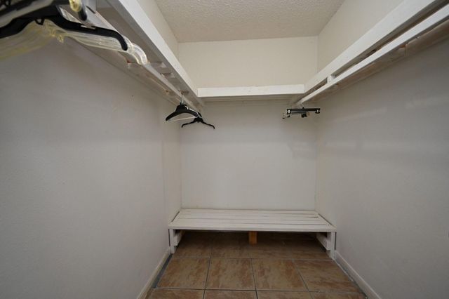 13102 Richmond Avenue, Houston, TX 77082