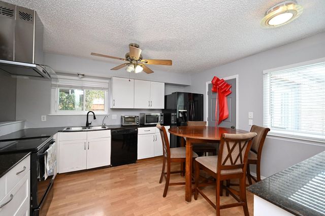 13102 Richmond Avenue, Houston, TX 77082