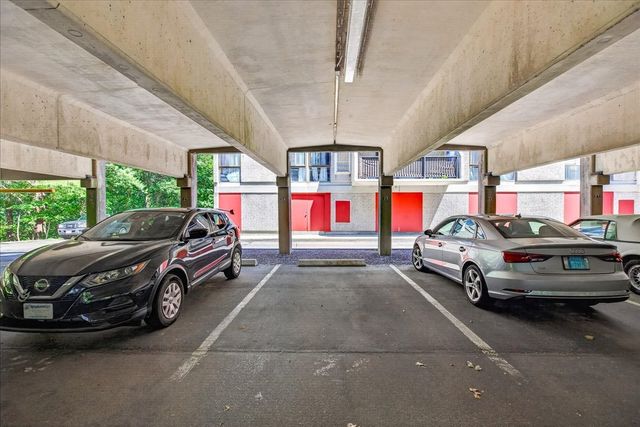55 Tall Oaks Drive 402, Weymouth, MA 02190