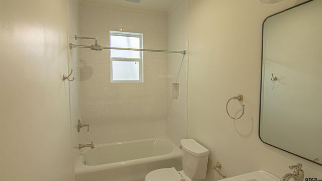 820 S Chilton, Tyler, TX 75701